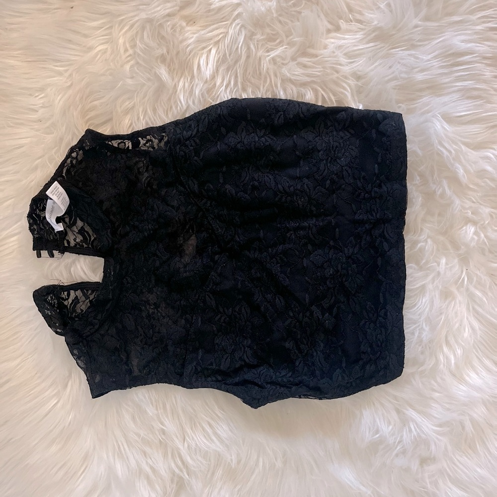 Black  🔝